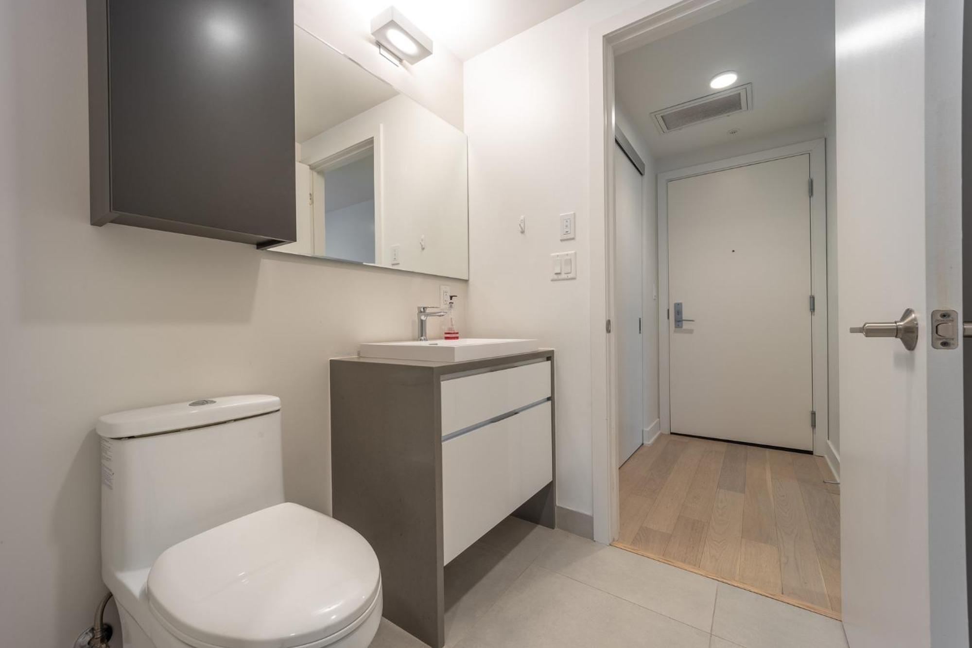 Aaa Location & Spacious 1 Bedroom With Panoramic View On The City Montreal Exterior photo